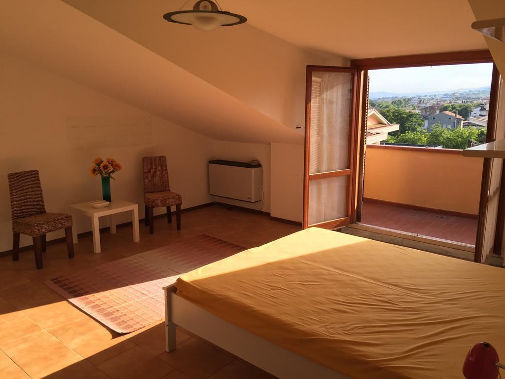 Mansarda Mare Apartment Altidona Room photo